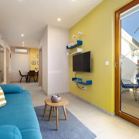 Apartamento Malvazija *