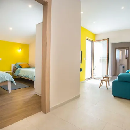 Neat Near With Sea Views. Višnjan