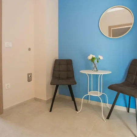 Neat Near With Sea Views. *